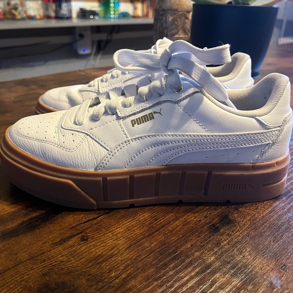 Puma White and Brown Sneakers with Retro Design